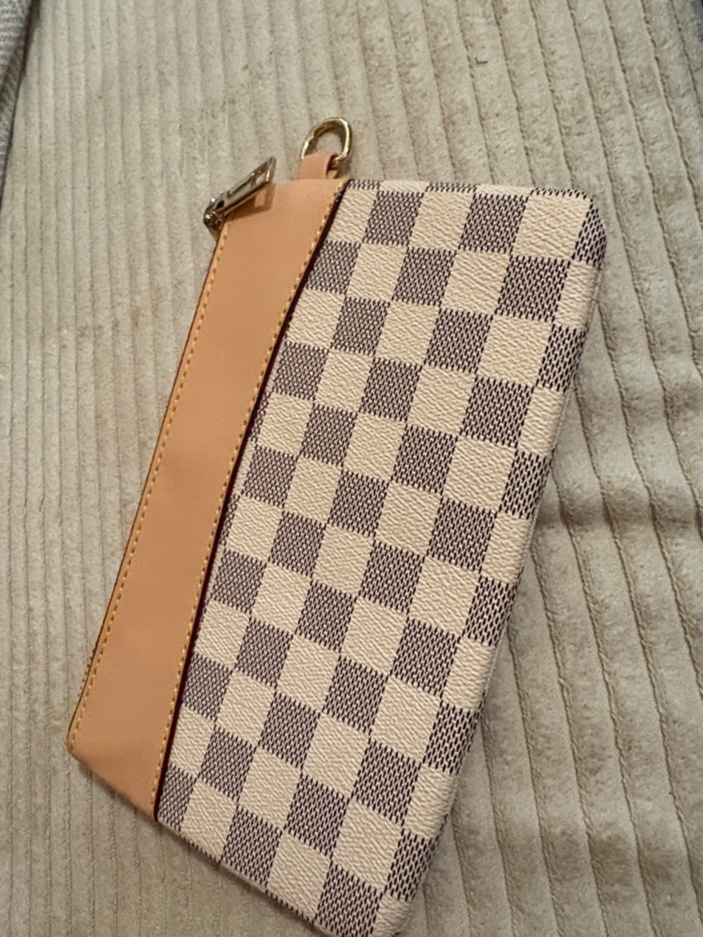 Beige and Brown Checkered zipper pouch - Picture 1 of 3